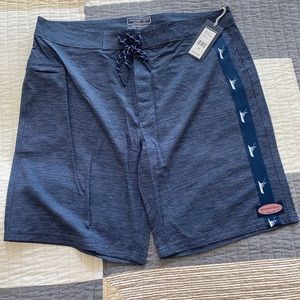 🔥🔥BRAND NEW VINEYARD VINES BOARDSHORTS🔥🔥